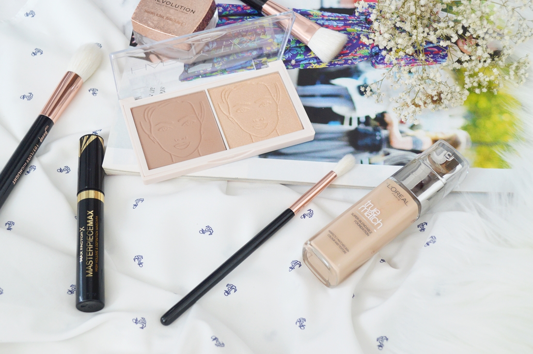 triki na wypoczętą skórę puderek.com.pl